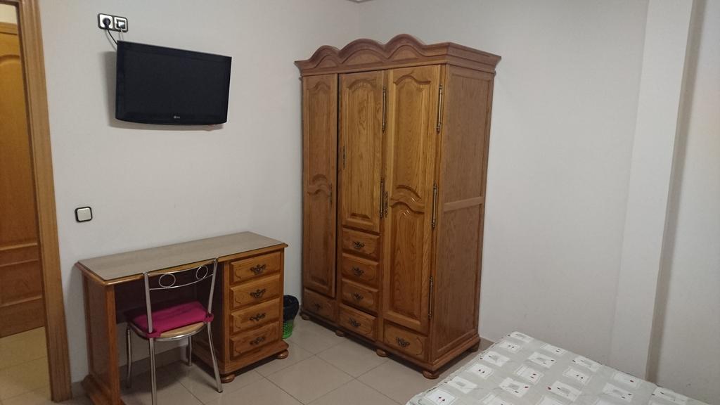 Hostal Retiro Madrid Oda fotoğraf