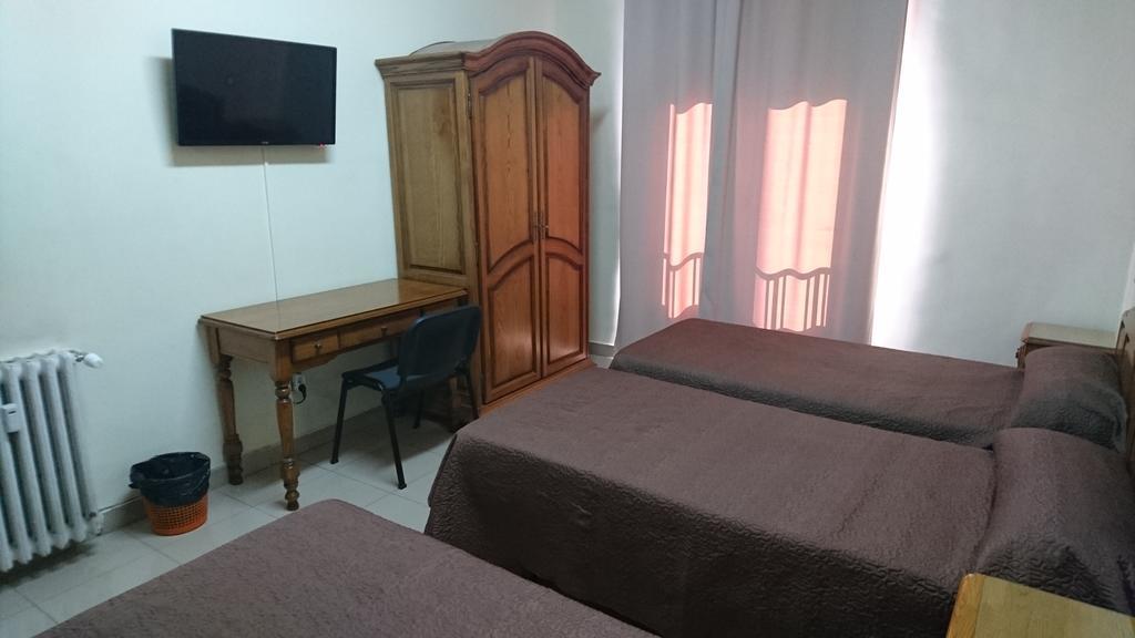 Hostal Retiro Madrid Oda fotoğraf