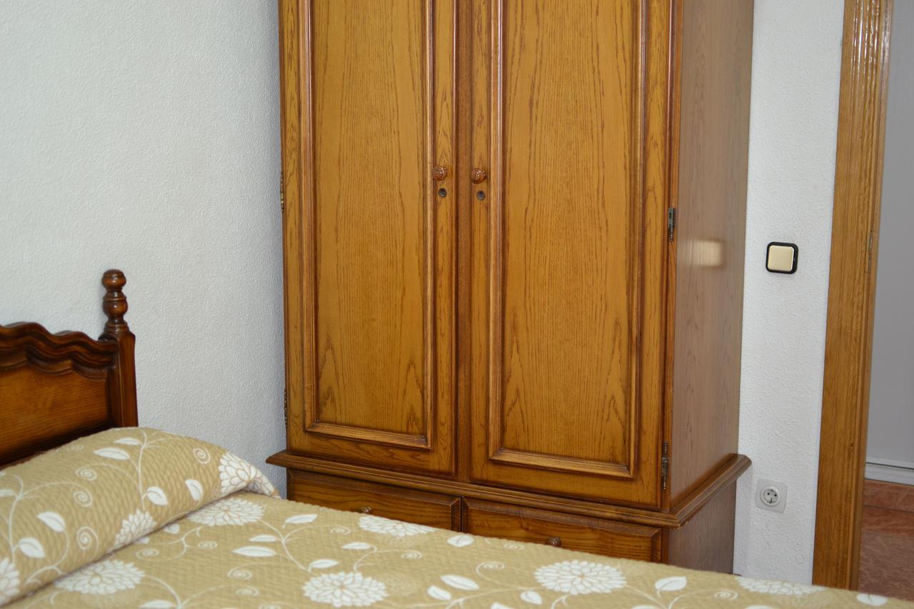 Hostal Retiro Madrid Dış mekan fotoğraf